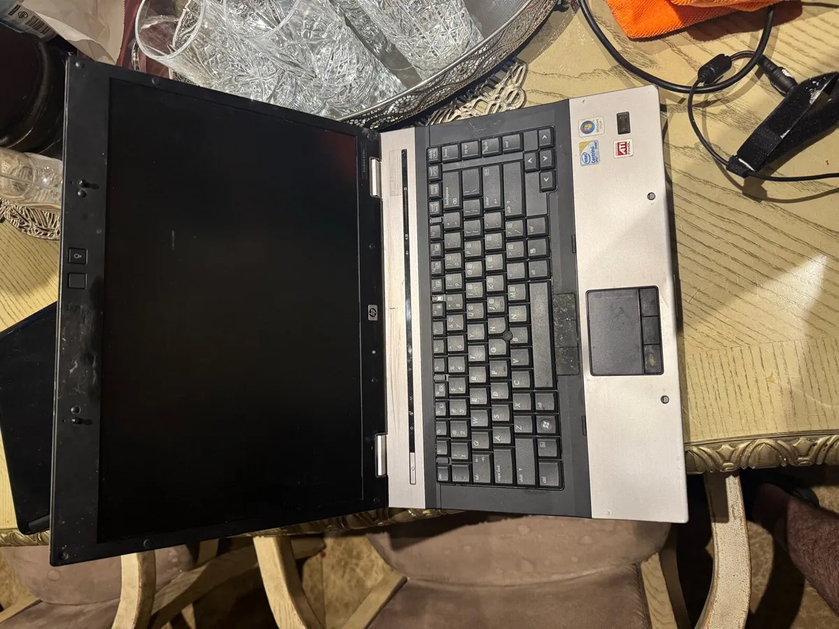 Laptop - Image 2