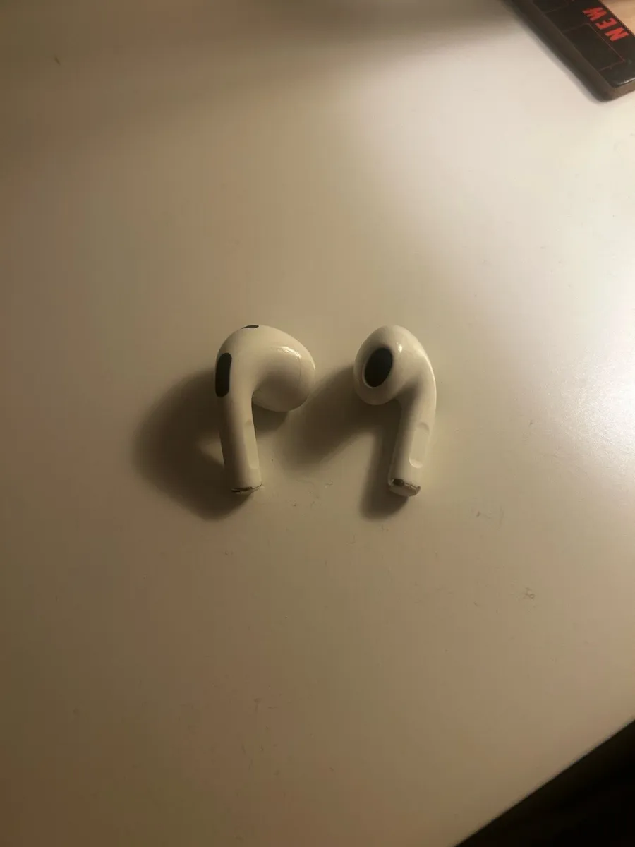 Apple AirPods 3rd Generation (earbuds only) - Image 2