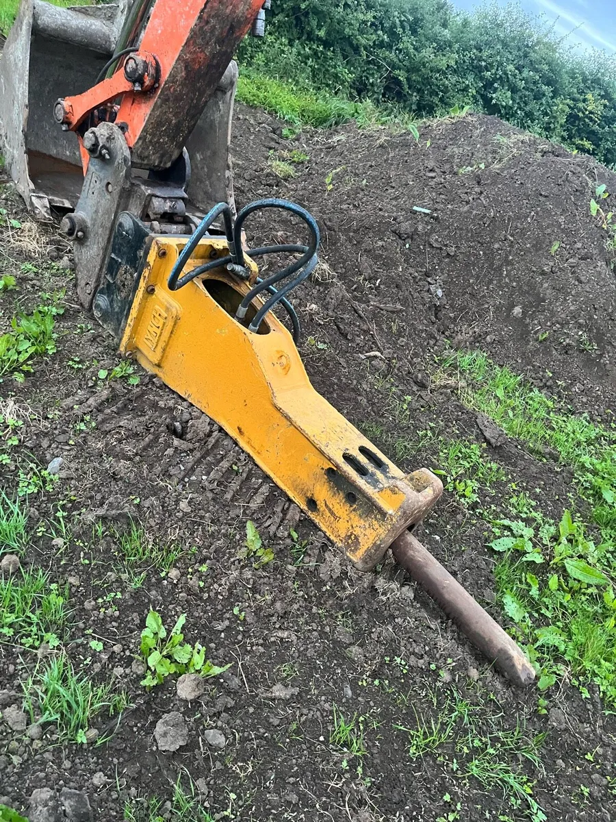 13t rock breaker *Atlas Copco* - Image 1