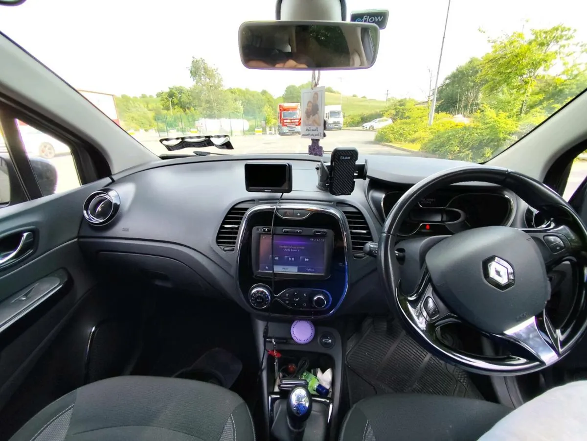 Renault Captur - Image 4