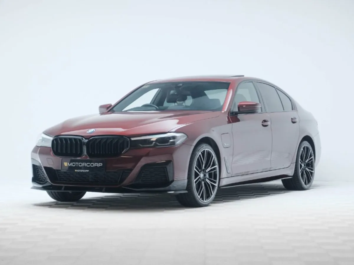 BMW 5 Series 530E M Sport Xdrive  sunroof - Image 3