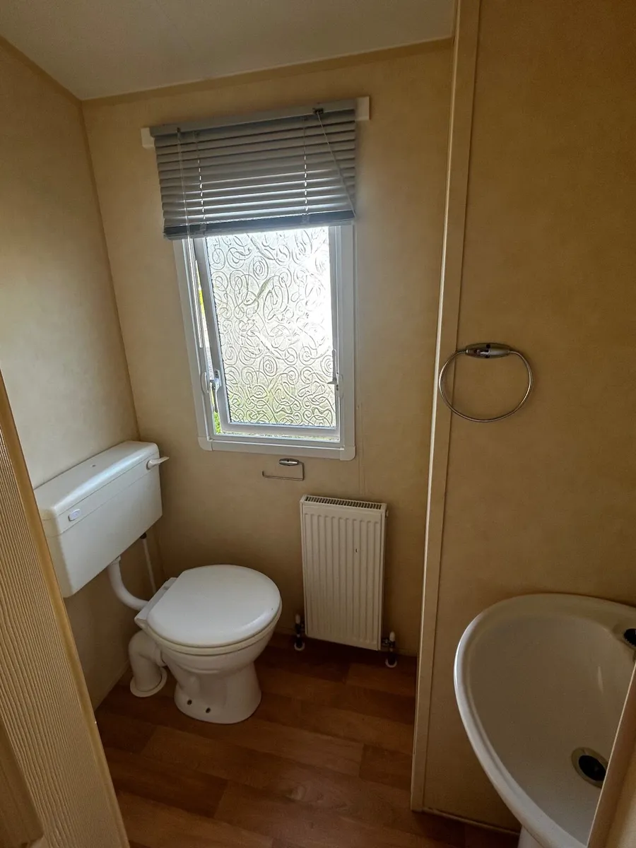 Caravan - Image 3