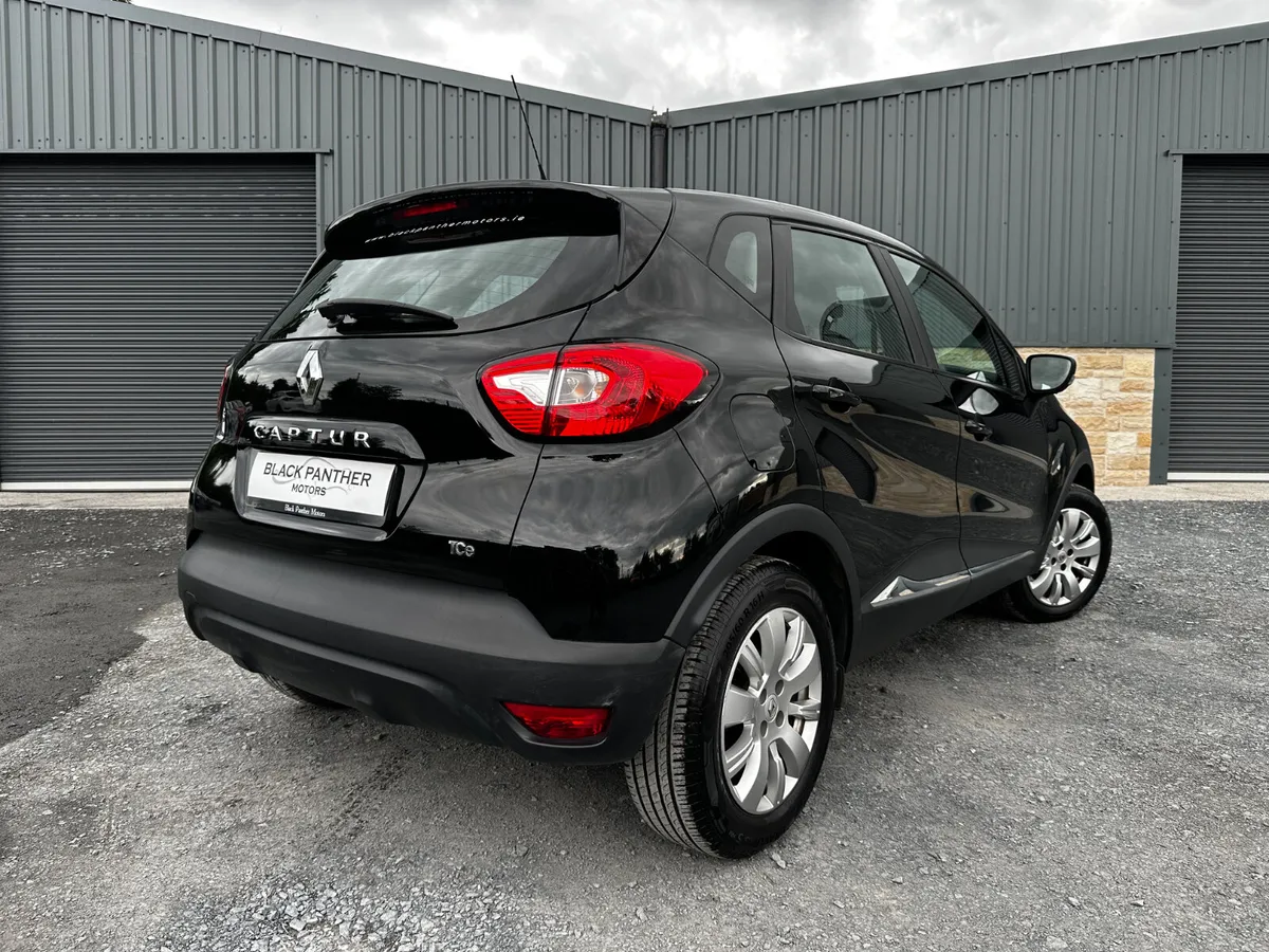 Renault Captur 151’ VERY LOW MILEAGE/FRESH NCT - Image 4