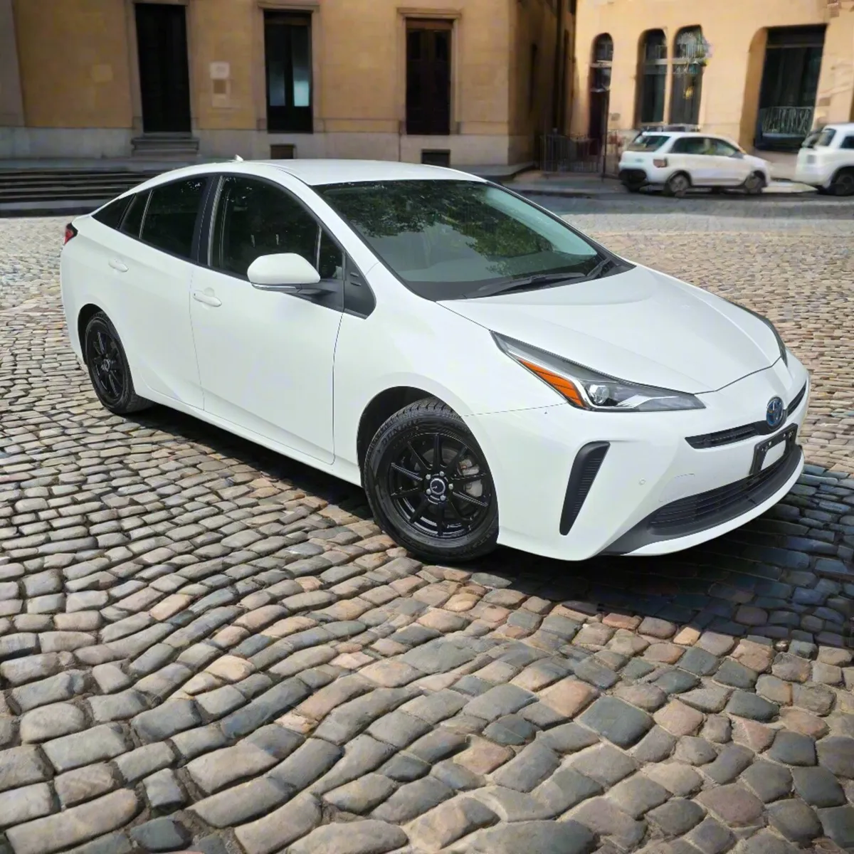 Toyota Prius 2022 Hybrid Automatic Cruise - Image 1