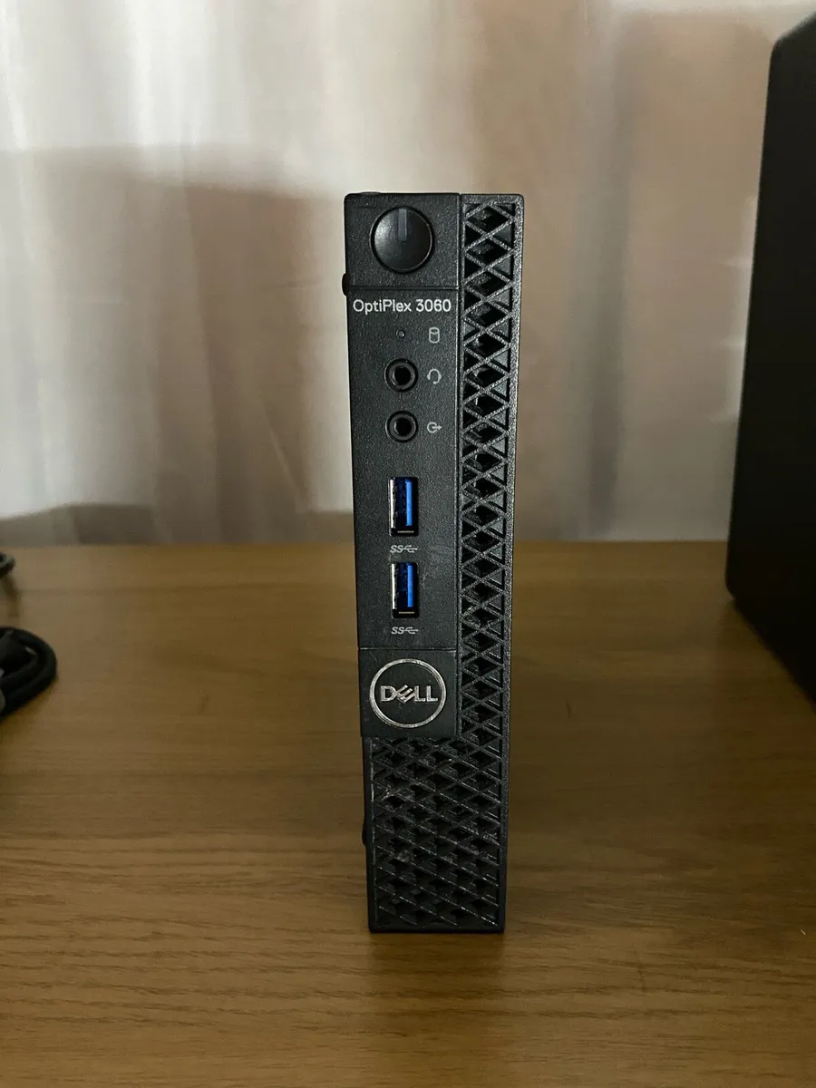Dell pc i5 pro 32-256+1TB win 11 - Image 1