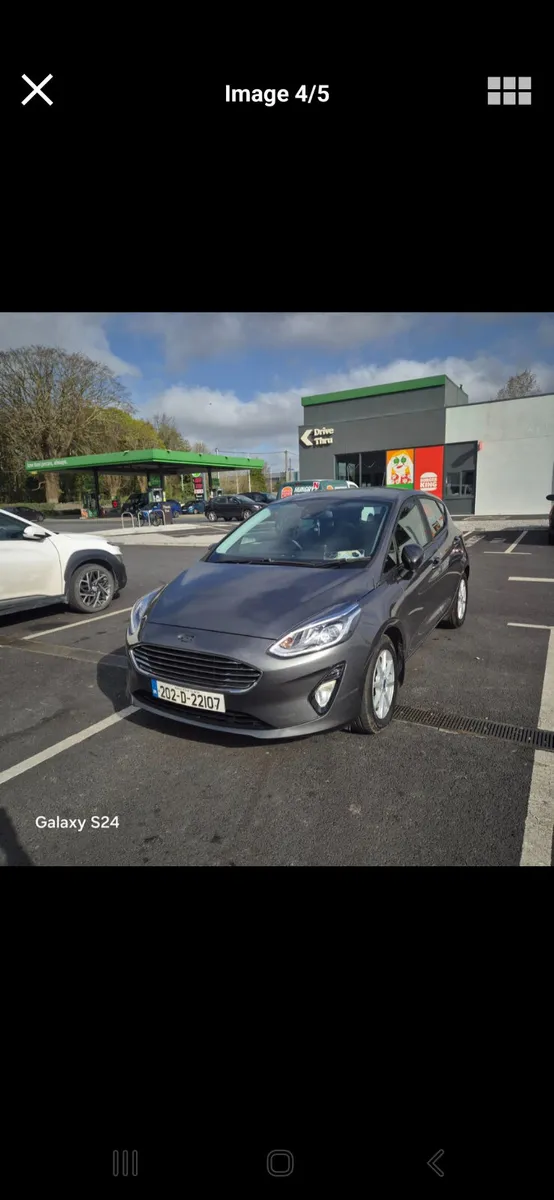 2020 ford fiesta petrol - Image 4