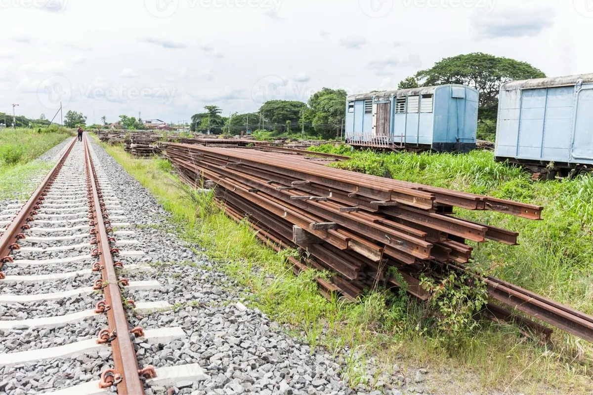 Railway track lengths salvage wanted