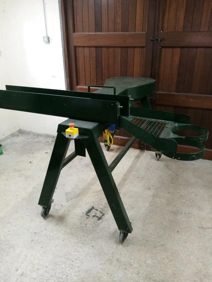 Kindling machine - Image 1