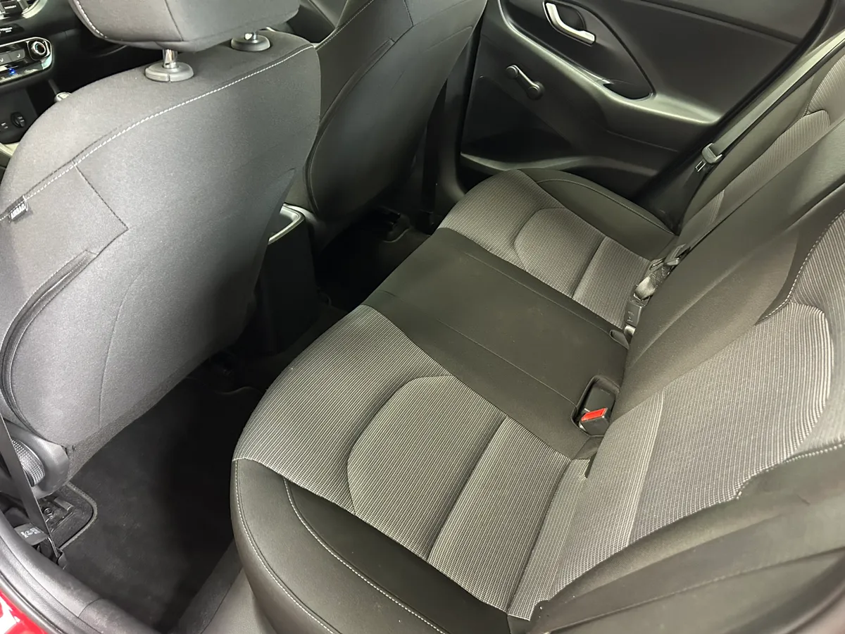 Hyundai i30 1.4 Petrol - Image 3