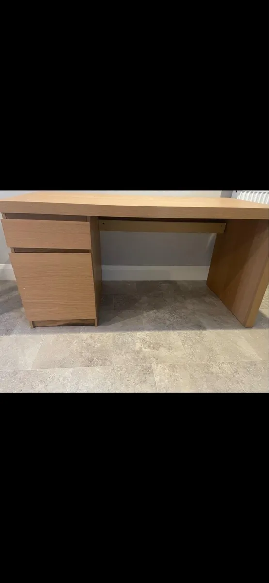 Desk - Image 3
