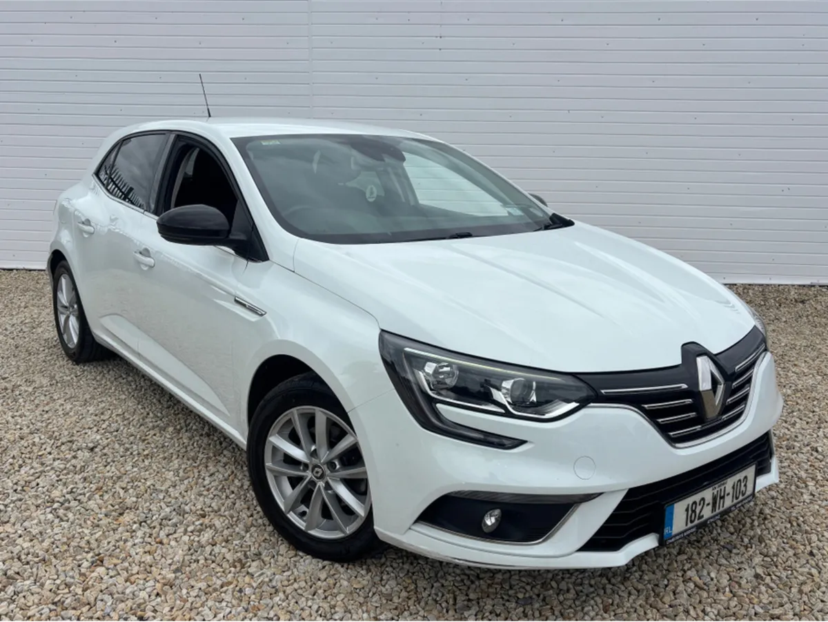 Renault Megane DYNAMIQUE NAV DCI 110 4DR - Image 1
