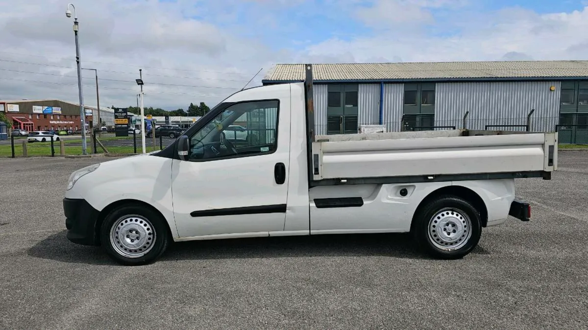 Fiat doblo dropside 1.6 multijet - Image 4