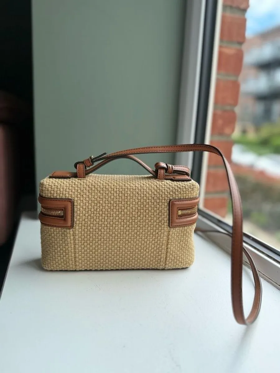Bottega Veneta Bang Bang vanity case, jute and leather - Image 2