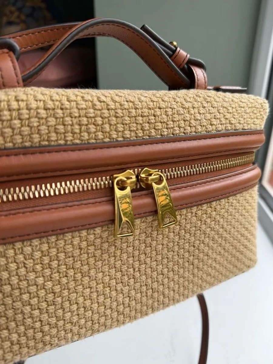 Bottega Veneta Bang Bang vanity case, jute and leather - Image 3