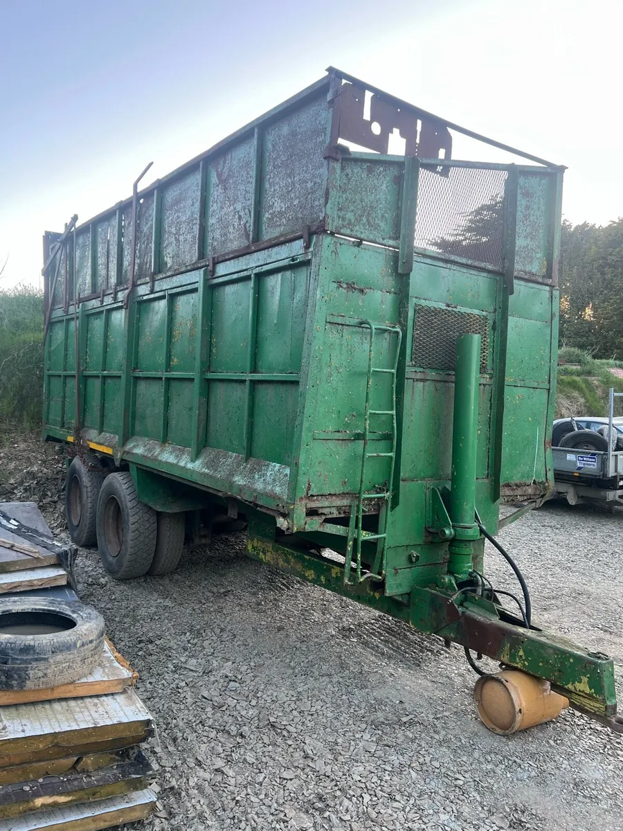 20ft silage trailer - Image 3