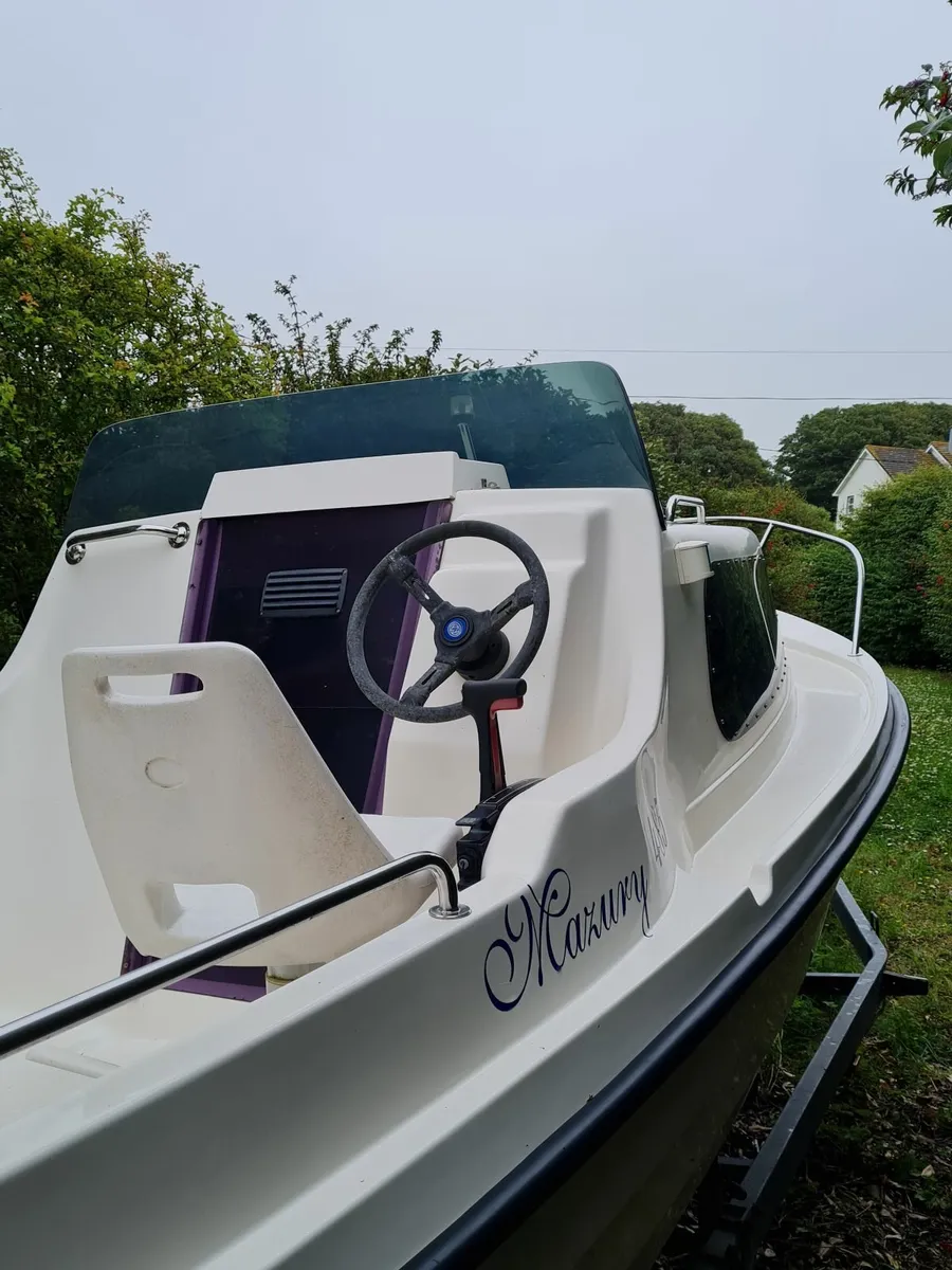 Mazury 485 with 25HP Mariner 4-Stroke Outboard - Image 4