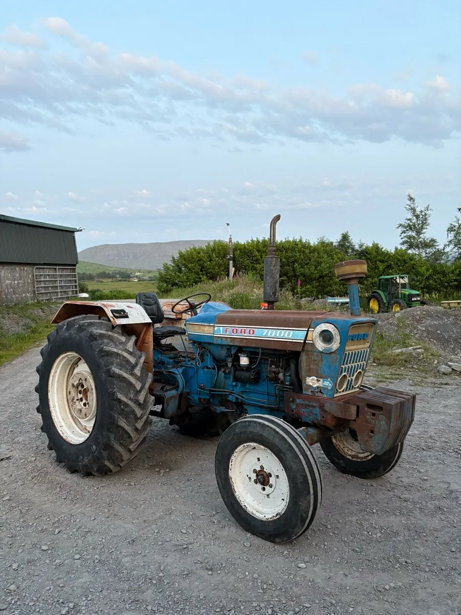 Ford 7000 dual power and two speed pto - Image 2