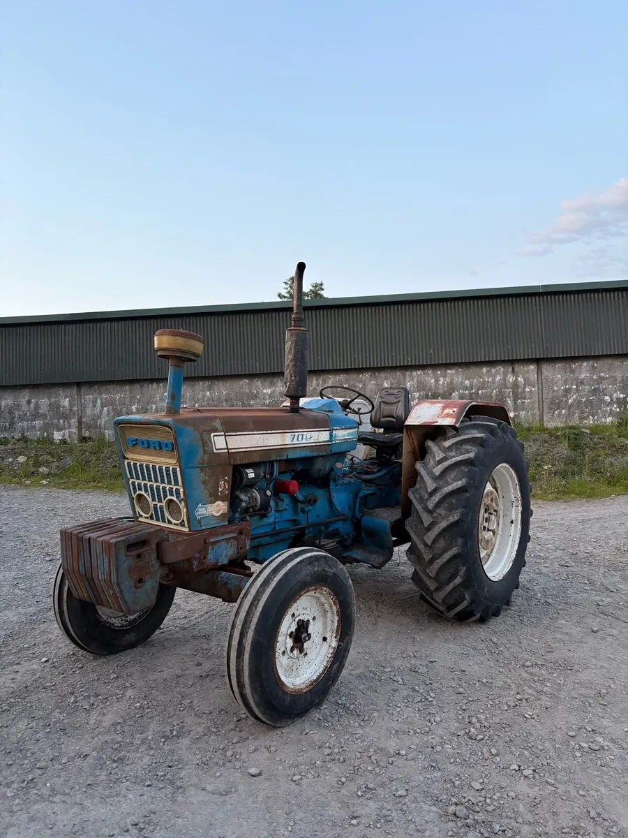 Ford 7000 dual power and two speed pto - Image 3