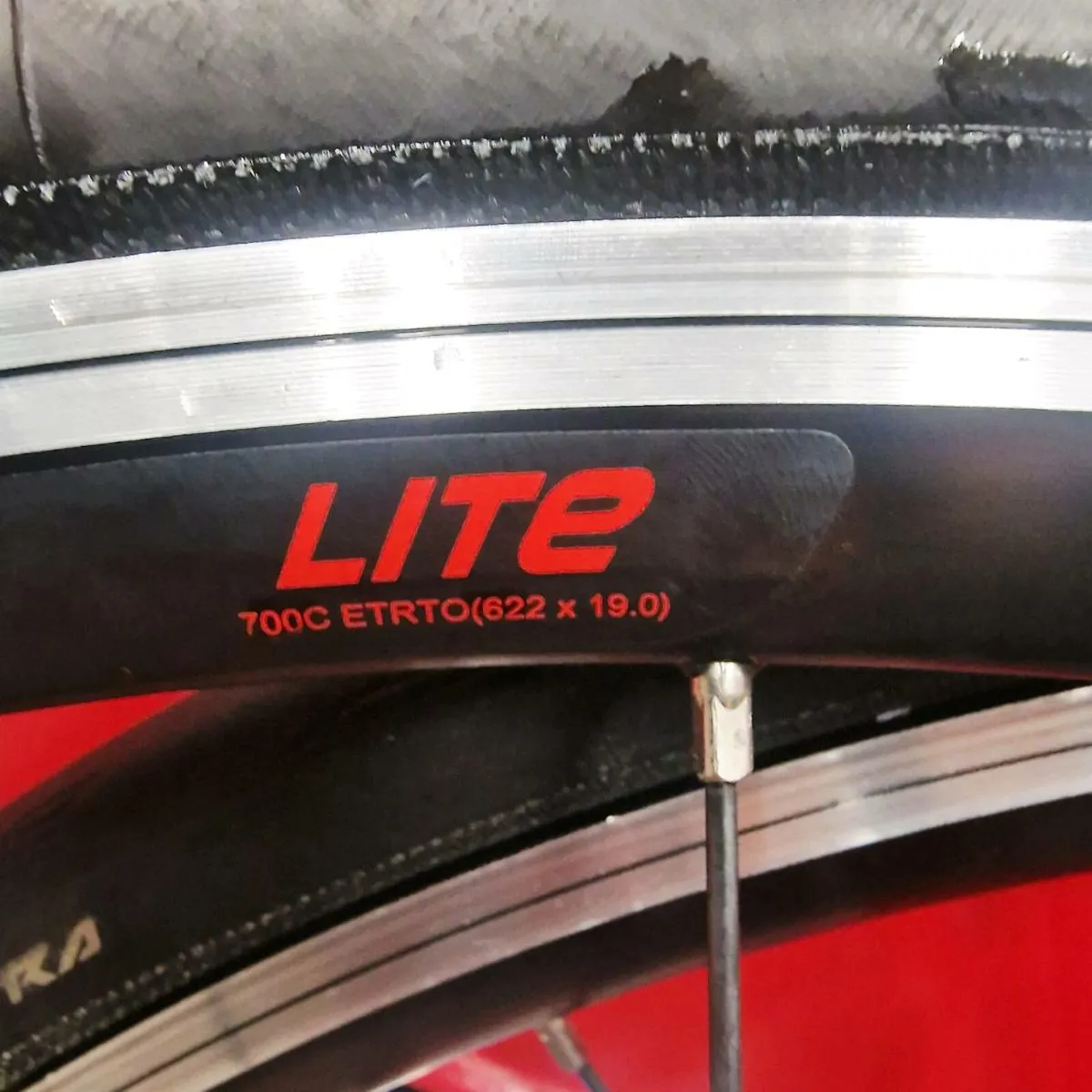 Bike wheels - Image 2