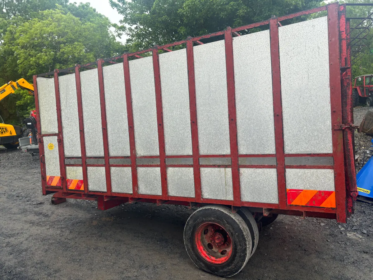 Tractor Livestock Trailer 14X7 - Image 1