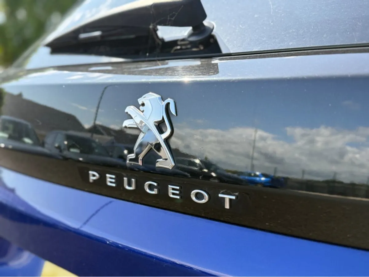 Peugeot 3008 GT Line Bluehdi S/S - Image 4