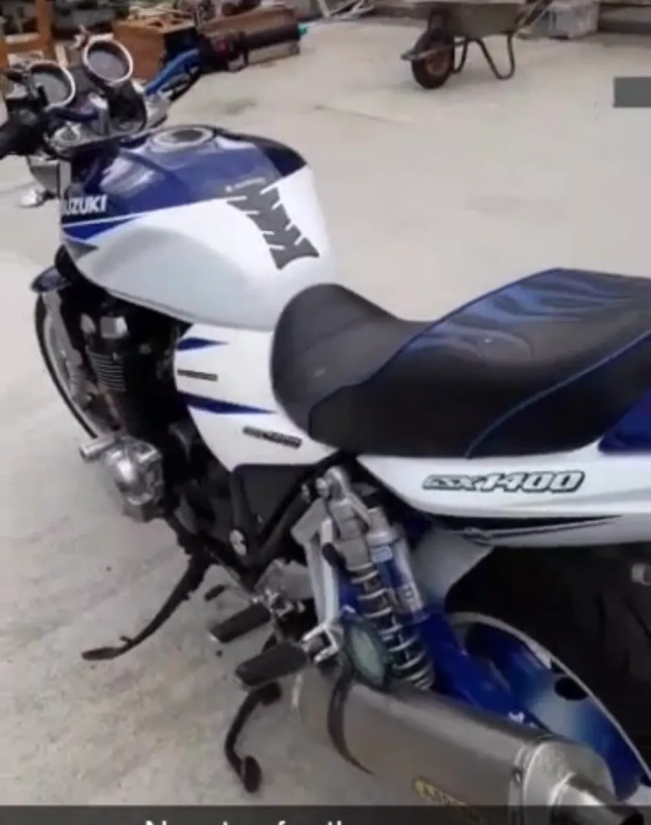 Suzuki GSX 1400 - Image 4