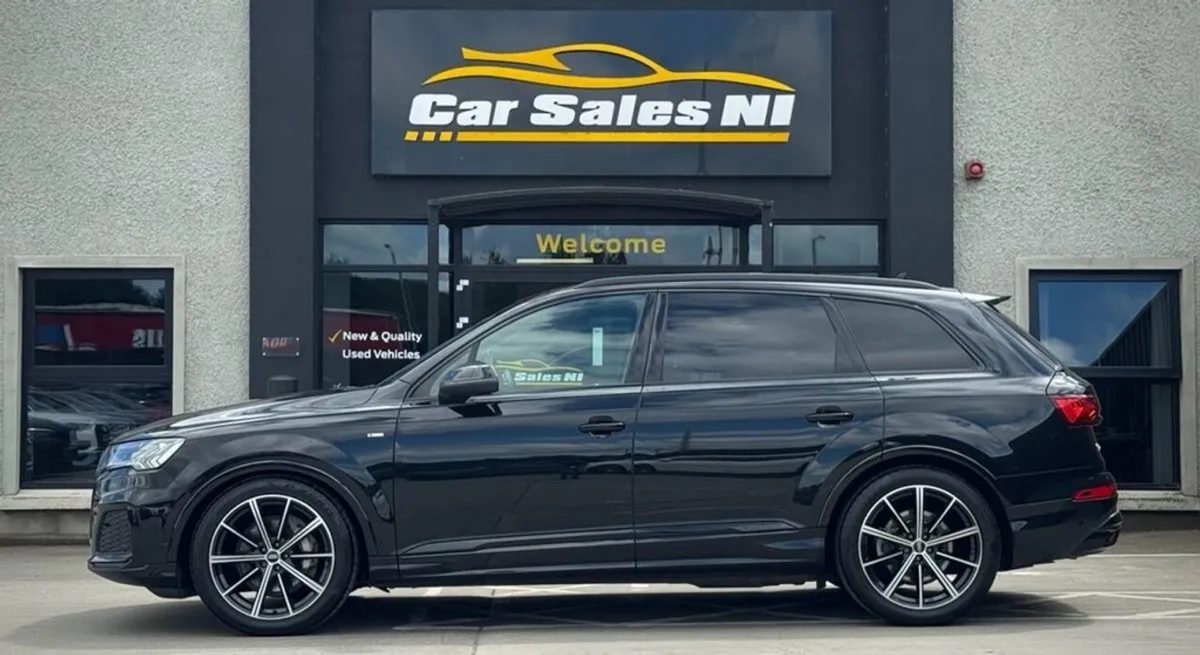 Audi Q7 3.0 TDI V6 50 Black Edition SUV 5dr Diese - Image 4
