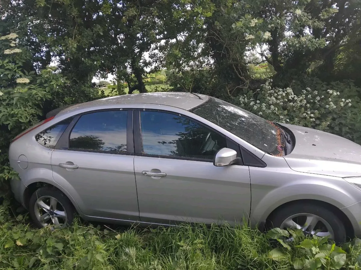 BREAKING 2010 Ford focus 1.8d Door 5 Door - Image 1