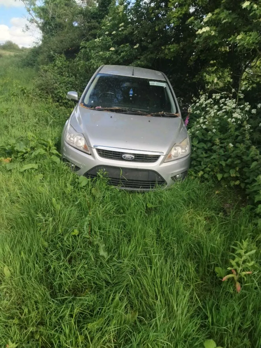 BREAKING 2010 Ford focus 1.8d Door 5 Door - Image 2