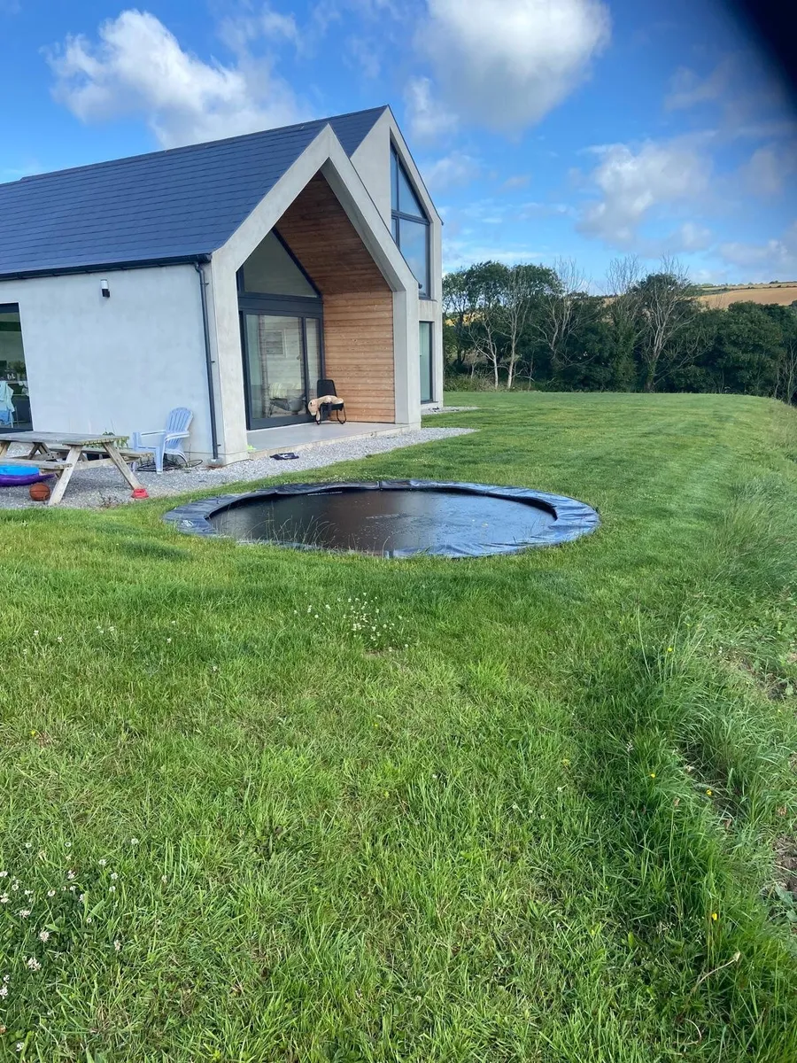Berg Flatground Trampoline. 14ft - Image 4