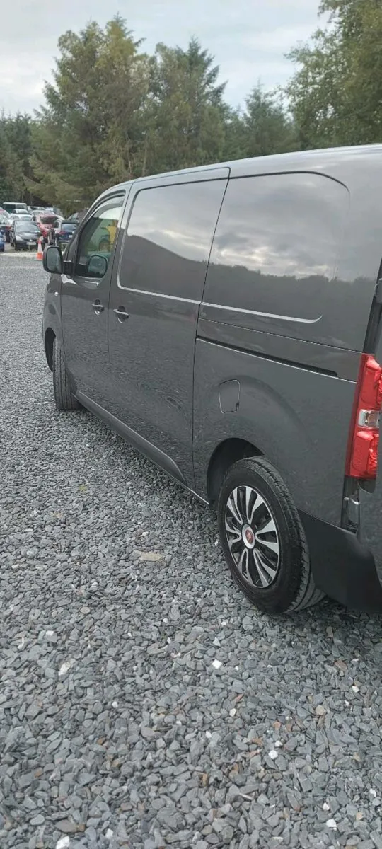 Fiat Scudo 2023 high spec - Image 4