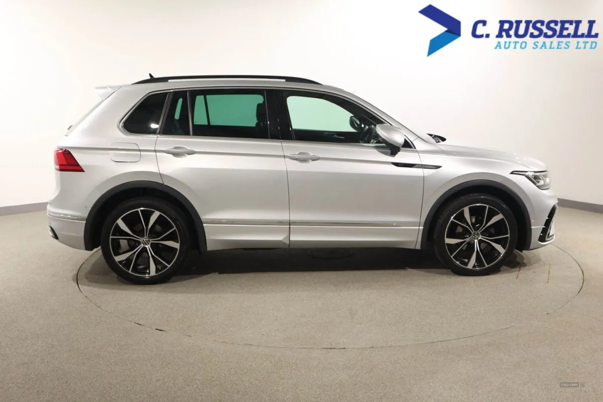 Volkswagen Tiguan Diesel Estate - Image 4