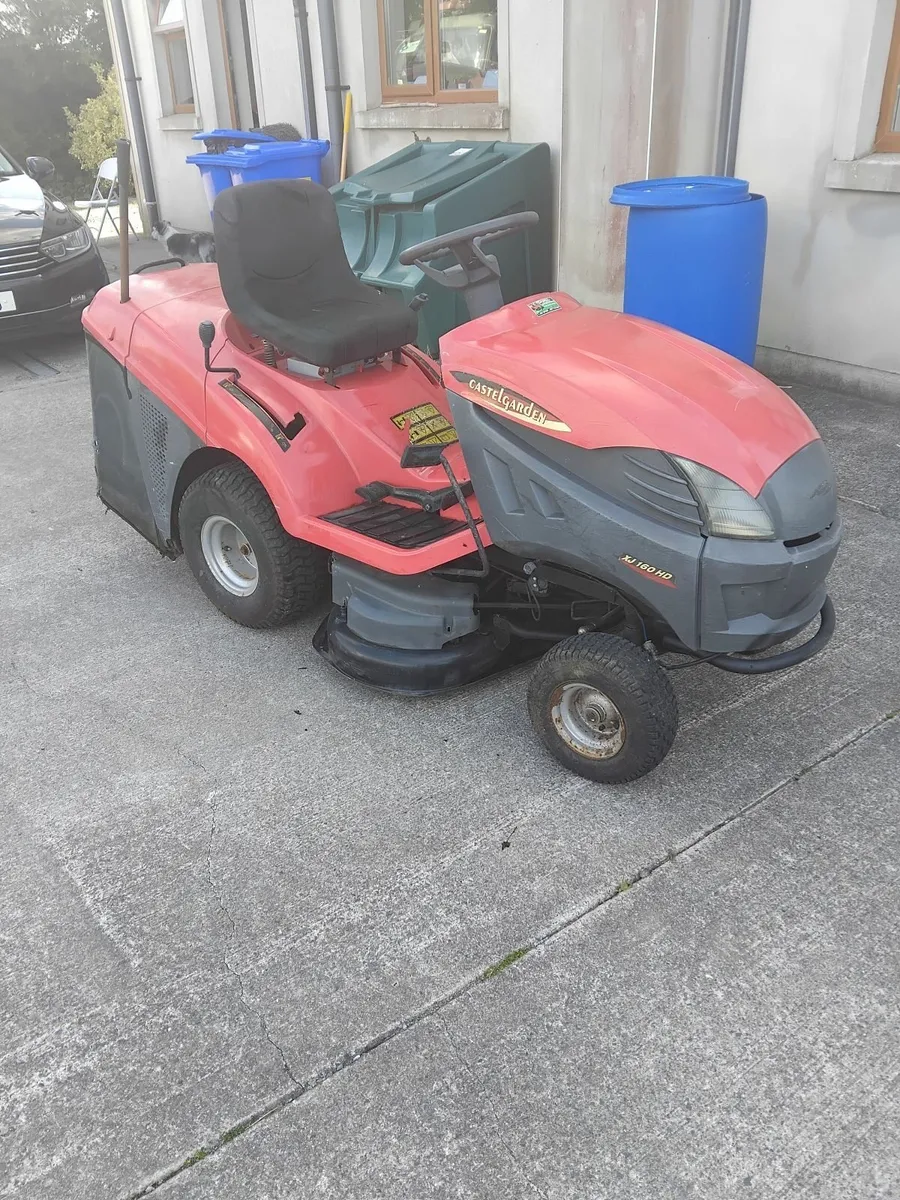 Castelgarden mower 15.5hp hydrostatic - Image 4