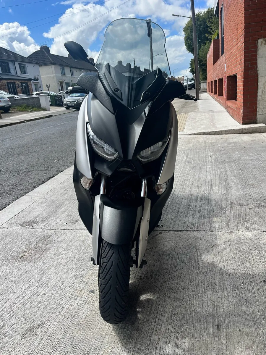Xmax 125cc 2021 - Image 3