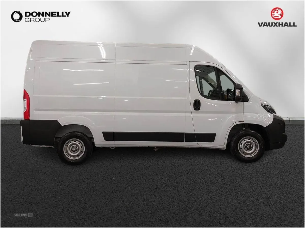 Vauxhall Movano 2.2 Turbo D 140ps H2 Van Prime - Image 3