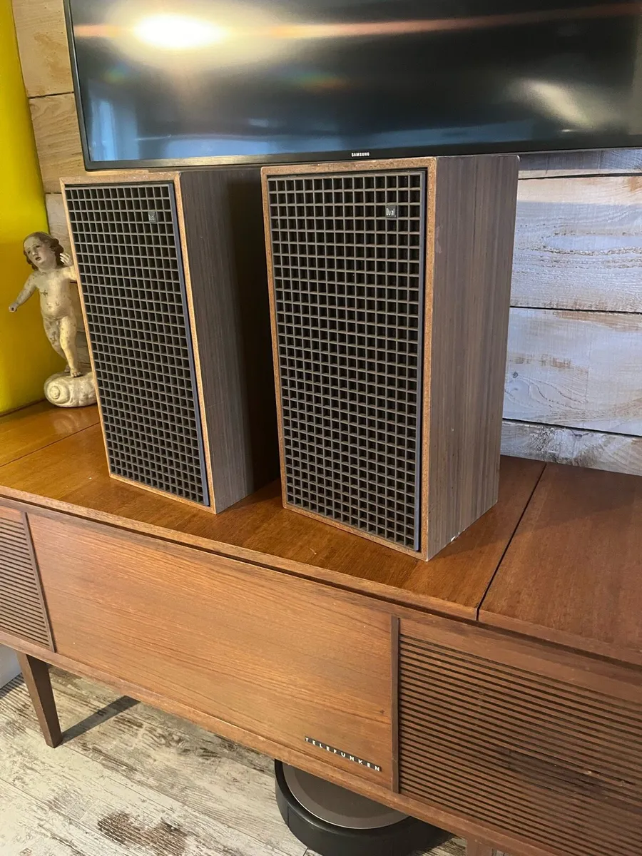 Vintage Speakers - Image 2