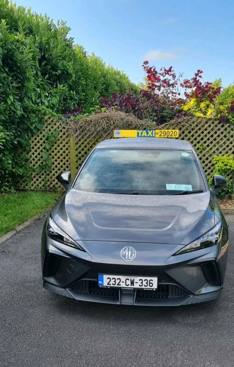 232 MG 4 Taxi for Sale, Plate to lease - Image 3