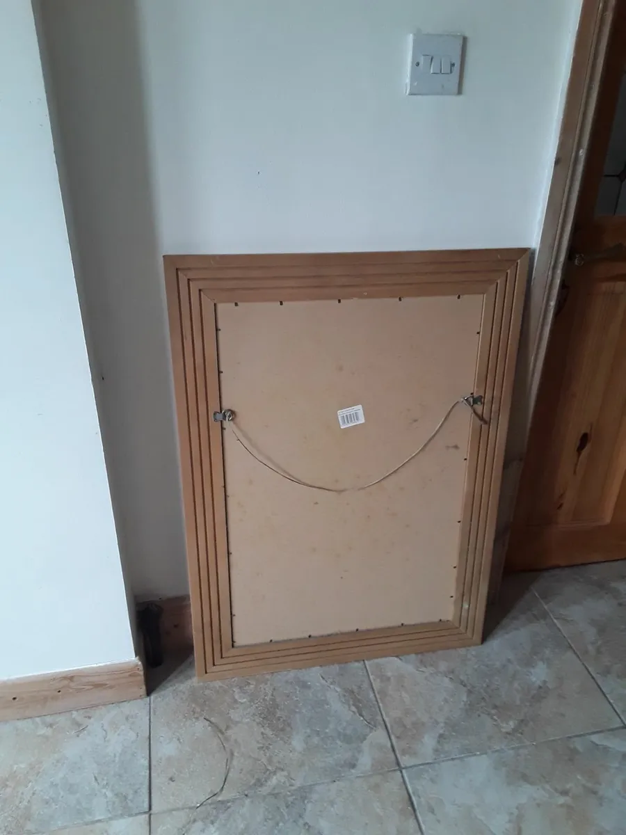 Large heavy mirror pine frame new condition - Image 3