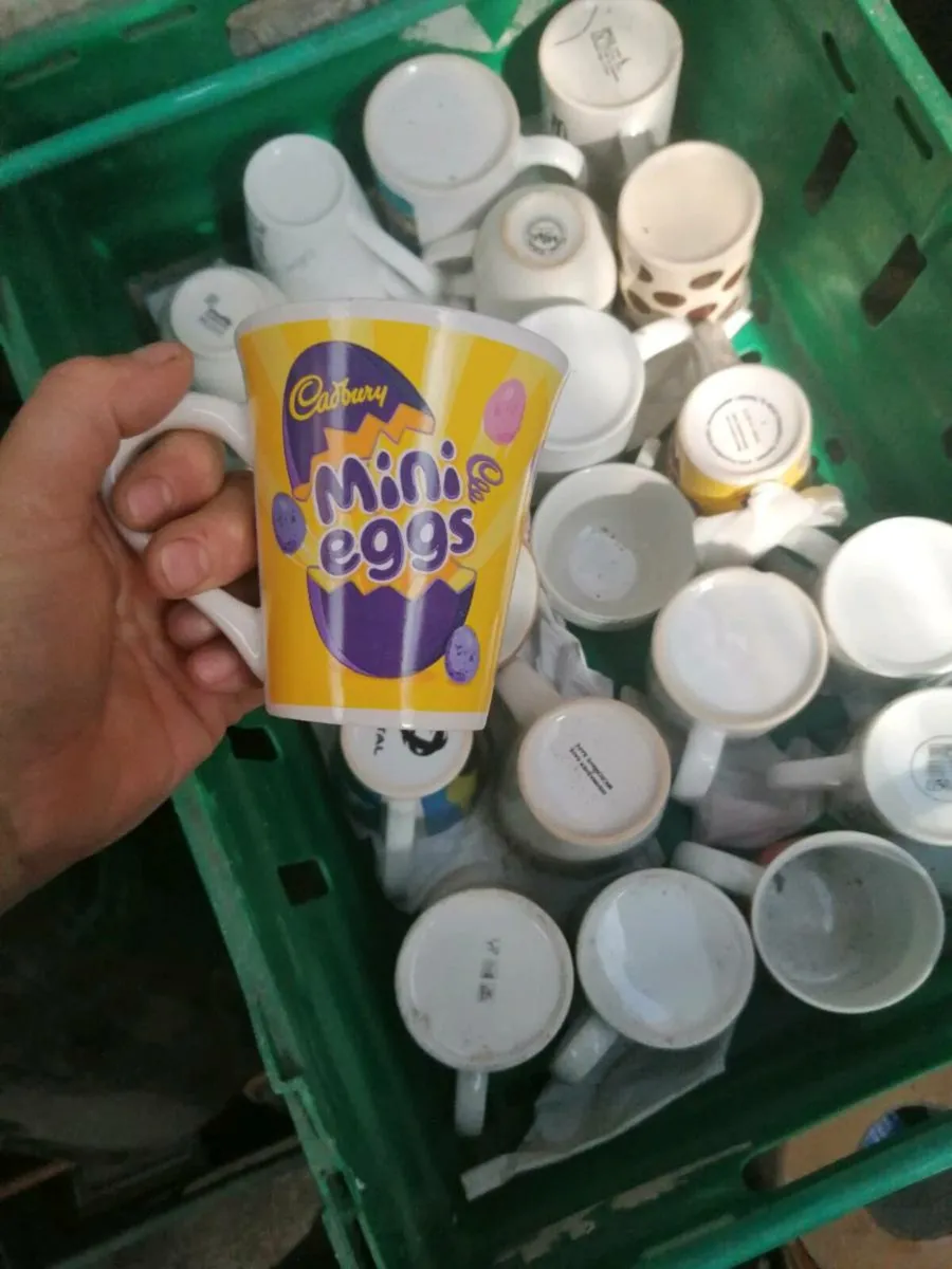 Cups - Image 3