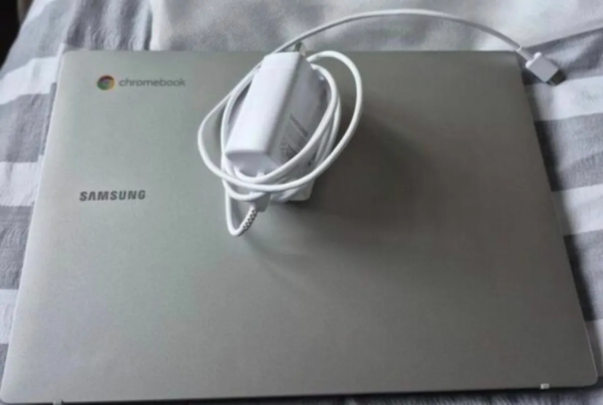 Brand new chrome book - Image 1