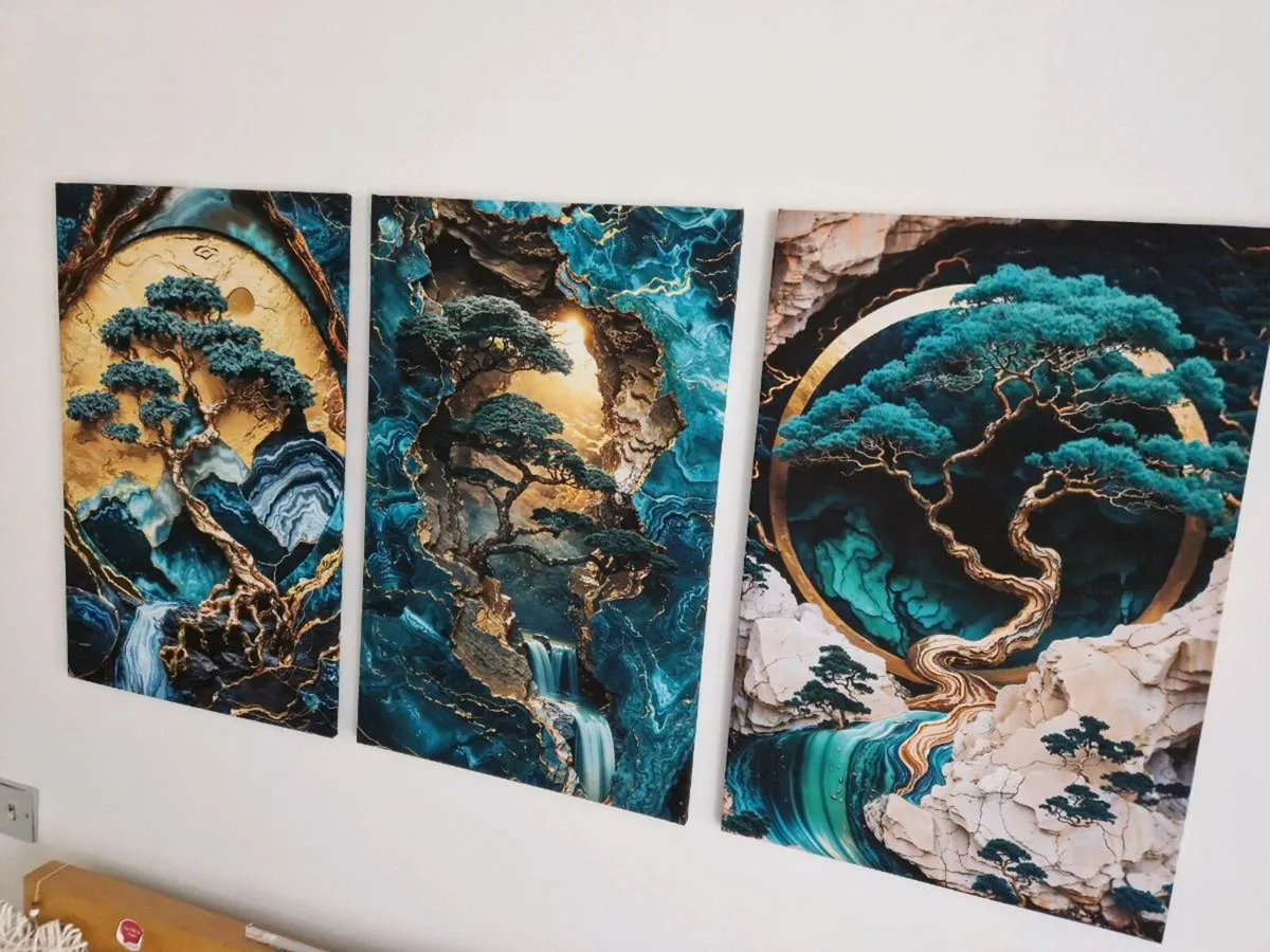 3 canvas 43 cm x 68 cm each - Image 2