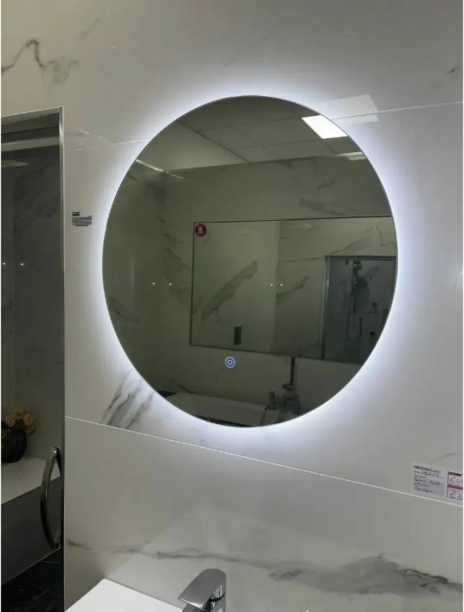 Bathshack - 600mm Round Backlit LED Mirror - WOW! - Image 1