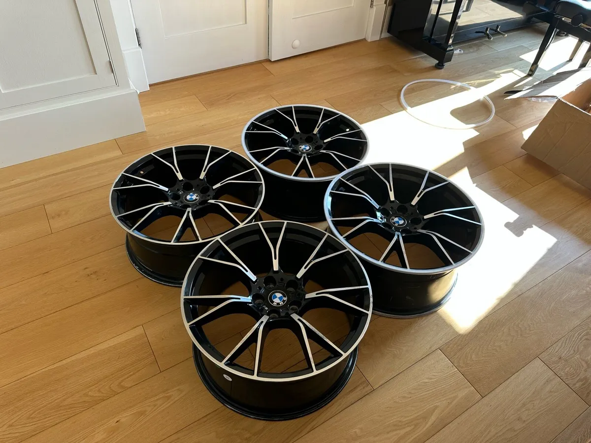 BMW G30 20” M Sport Alloys - Image 1