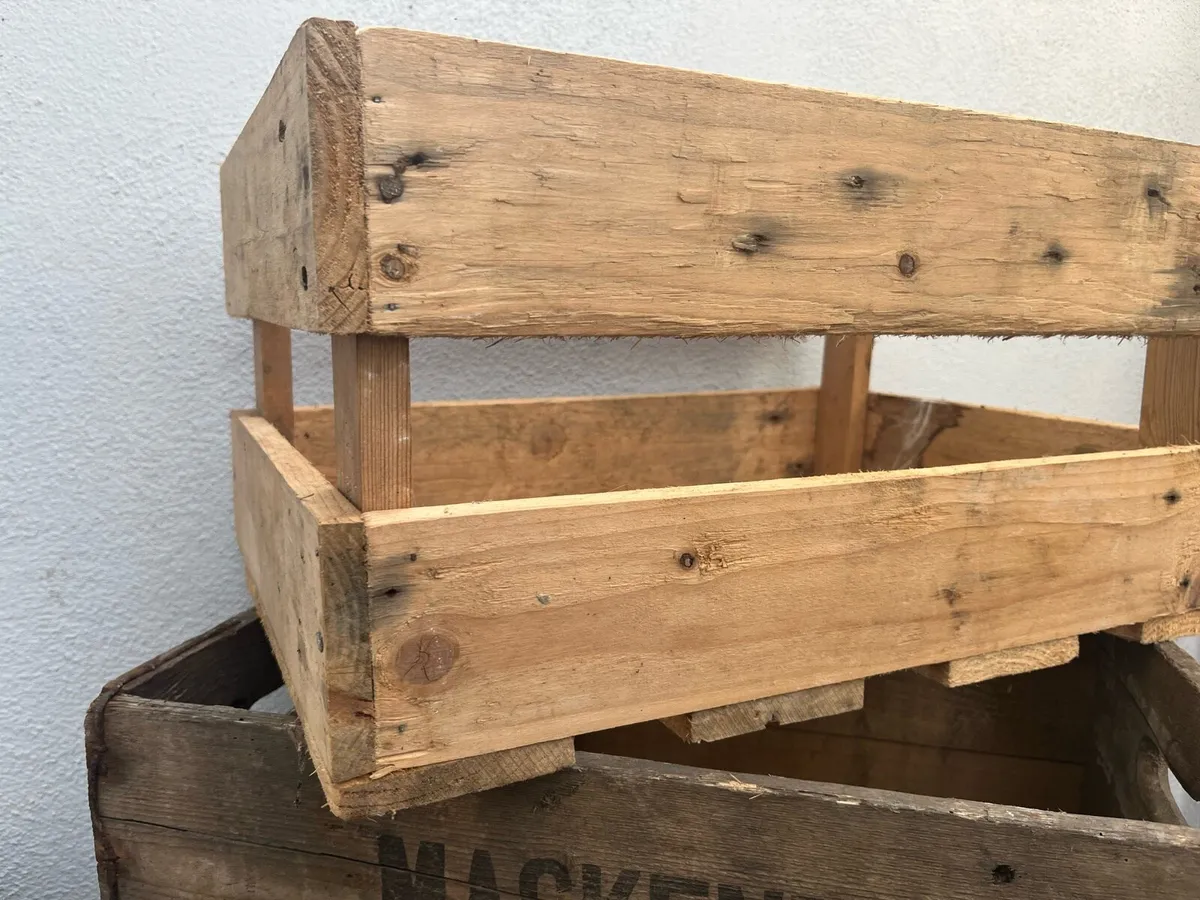 Vintage wood box - Image 3