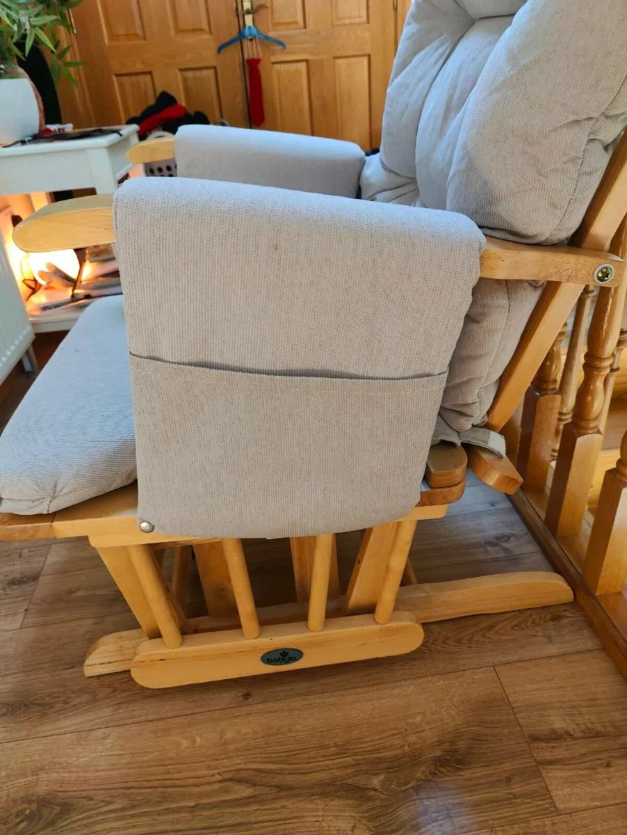 Babylo Nursery Rocking Chair and Footstool - Image 2