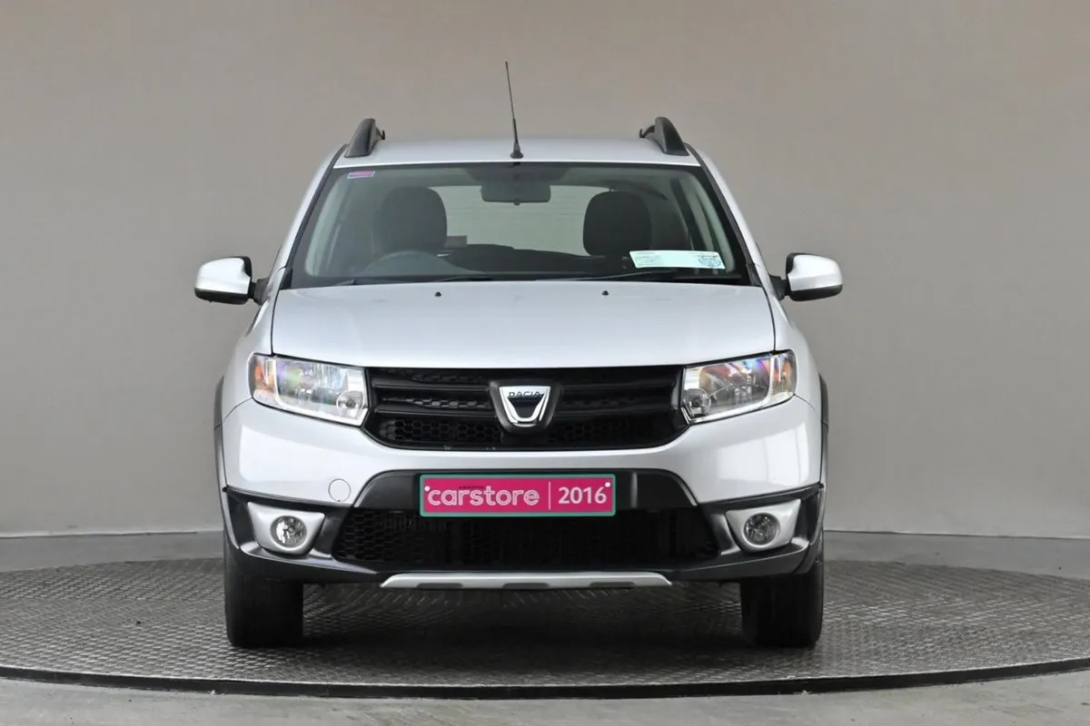 Dacia Sandero Stepway 1.5 DCi 90bhp 5spd Alternat - Image 2