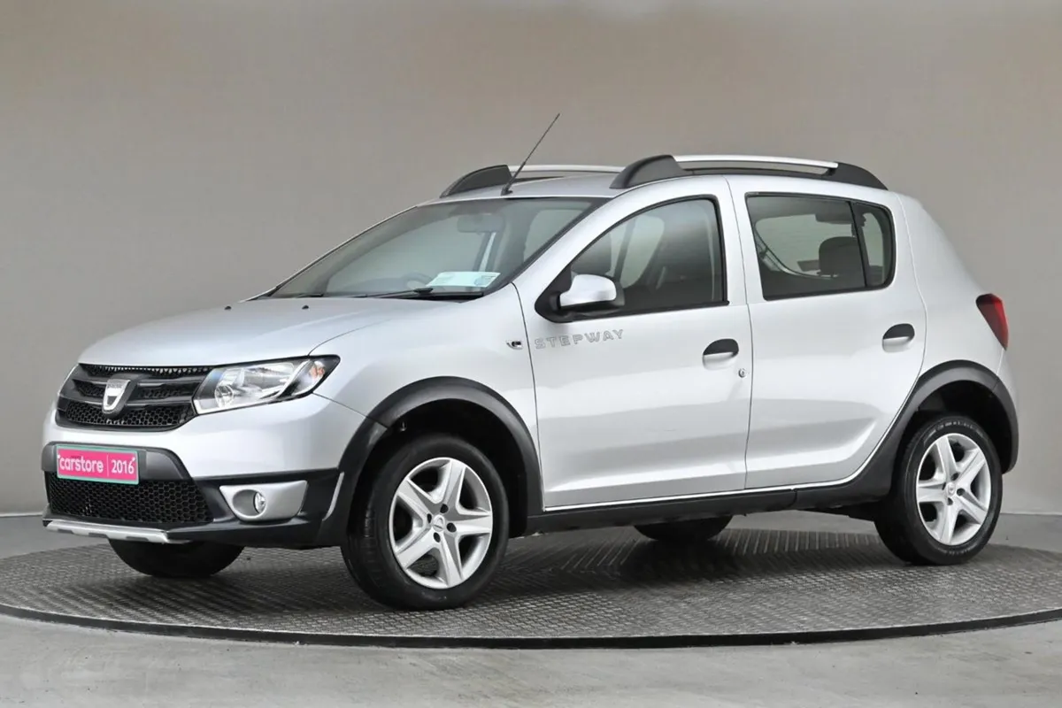 Dacia Sandero Stepway 1.5 DCi 90bhp 5spd Alternat - Image 4