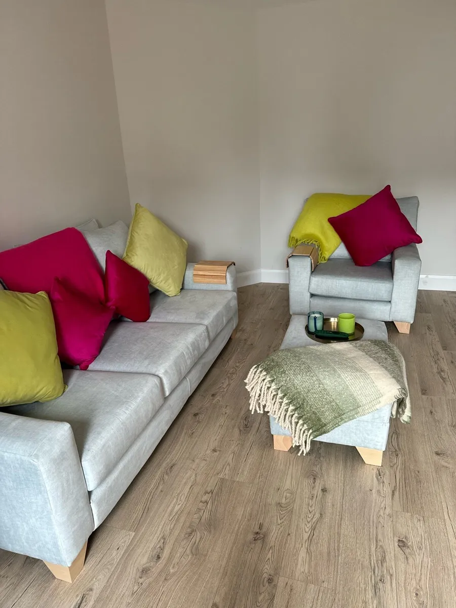 3 seat couch, chair and matching footstool - Image 2