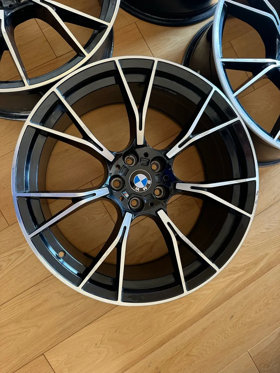 BMW G30 20” M Sport Alloys - Image 2