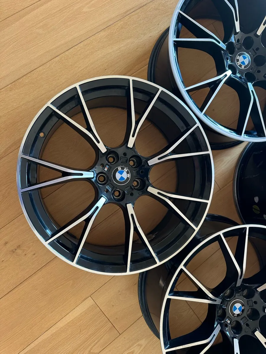 BMW G30 20” M Sport Alloys - Image 3